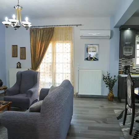 With Mountain View Apartment