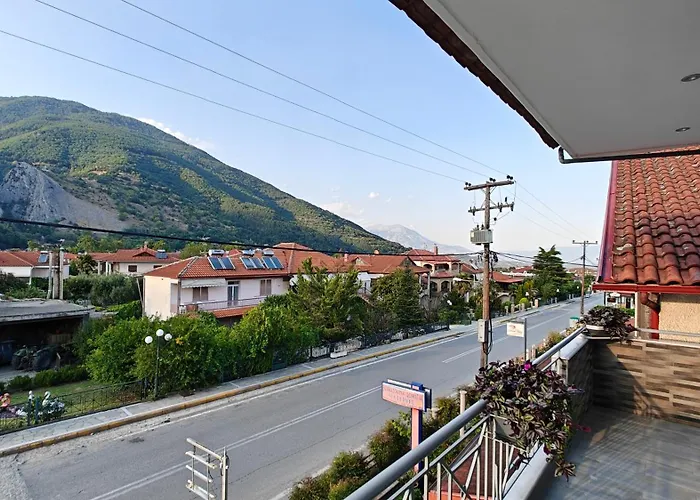 With Mountain View Διαμέρισμα