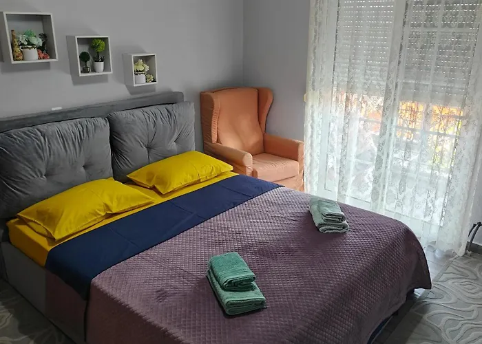 公寓 With Mountain View